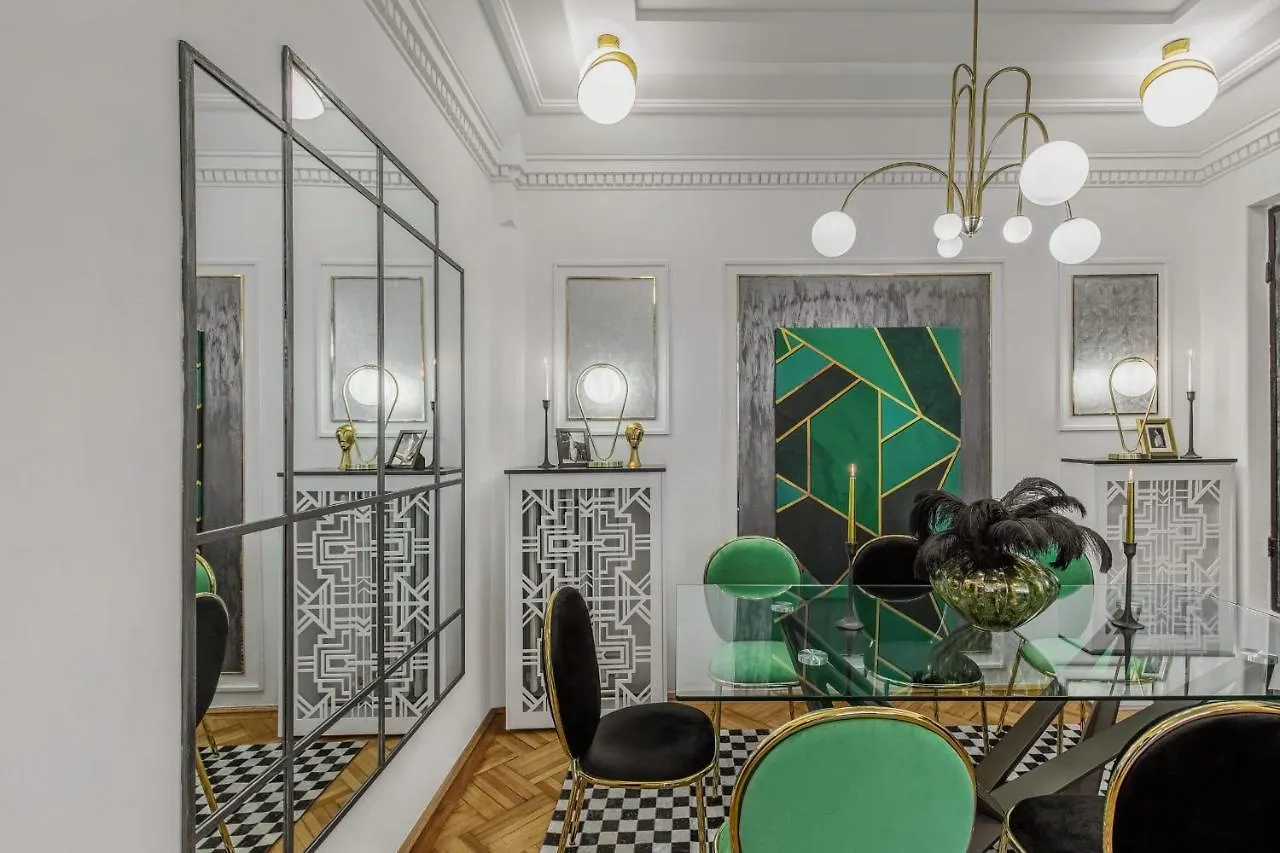Holiday home Holt - The Great Gatsby Villa Bucharest